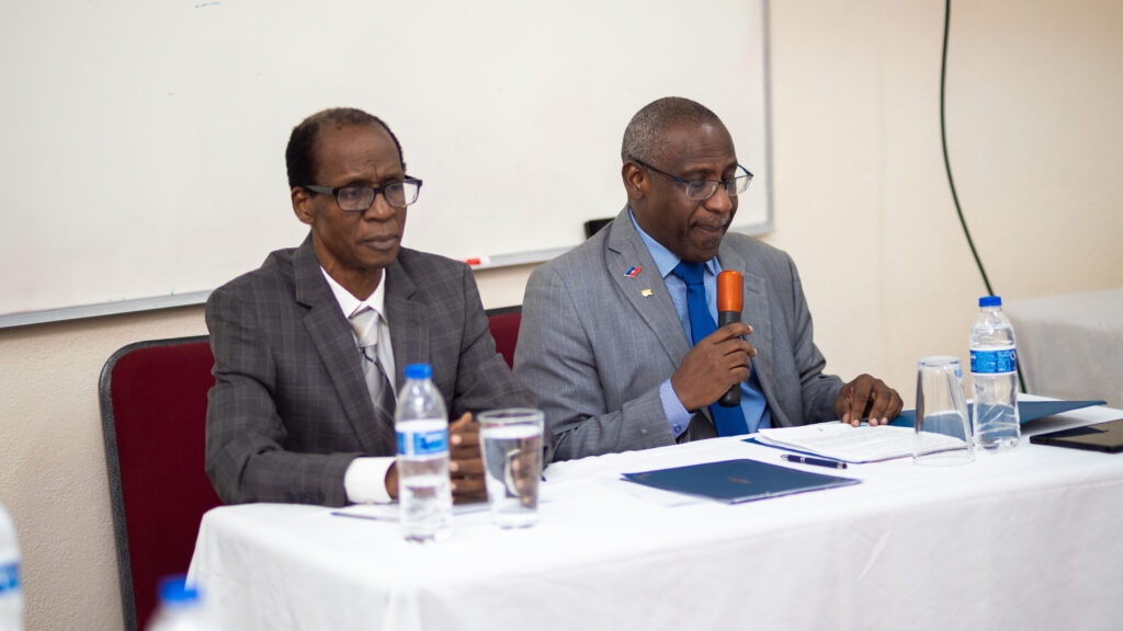 Signature du protocole d’accord relatif au Programme d’harmonisation des sciences comptables en Haïti